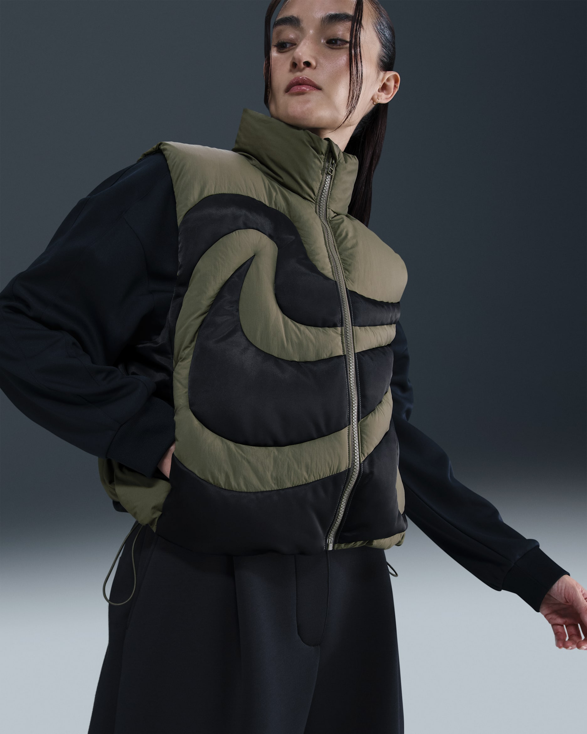 NIKE⭐︎ダウンベストM NIKE ダウンベスト - メルカリ